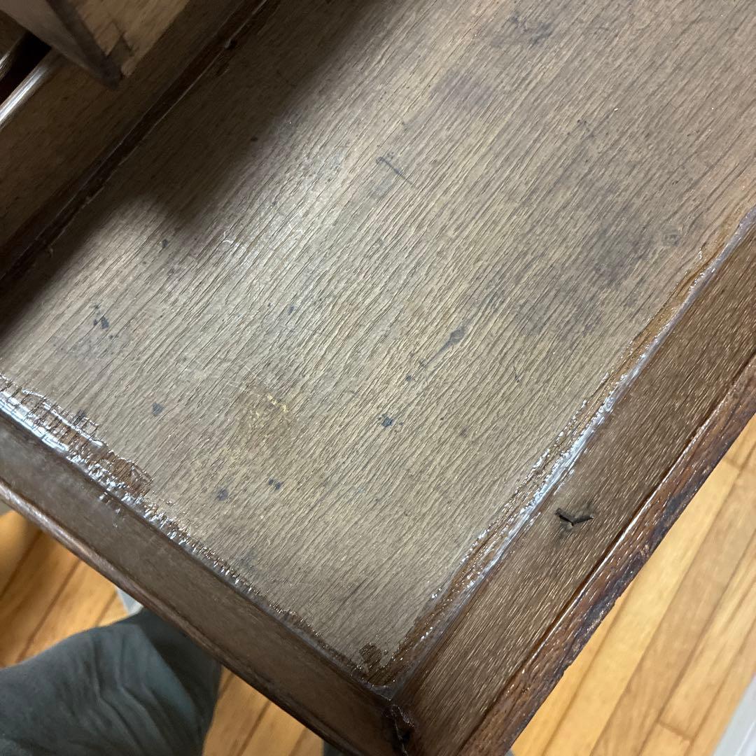 アメリカから木製引き出し式タンス 9個の引き出し付き