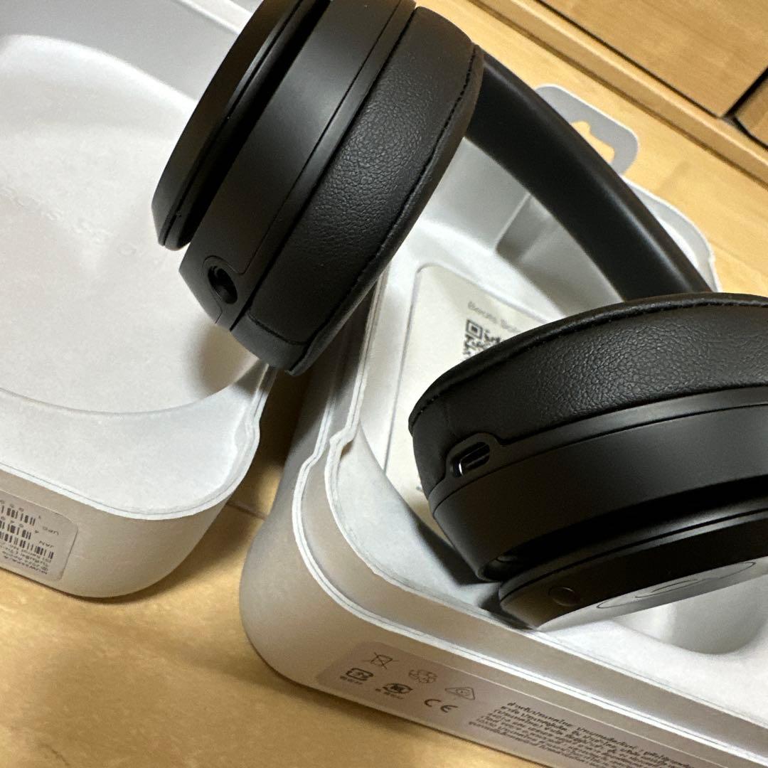 【極美品】Beats by Dr. Dre Beats Solo4
