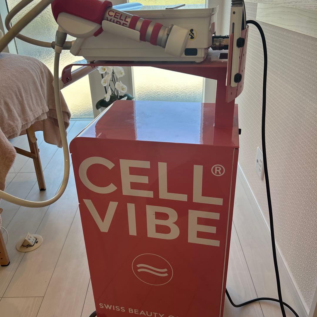 【美品】CELLVIBEセルバイブ セルライトケア　業務用　専用ジェル5本付き