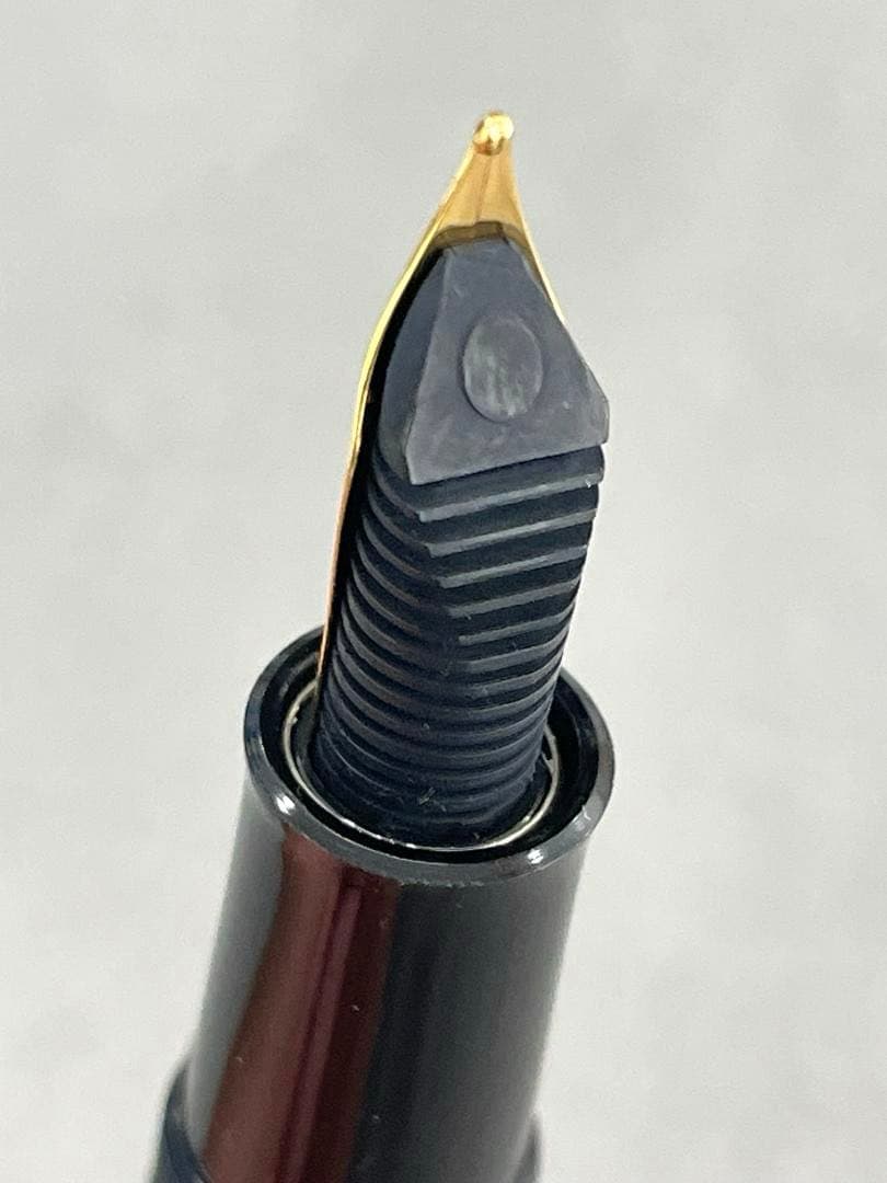 【未使用】 Pelikan ペリカン 万年筆 M200 ブラック　雛二羽