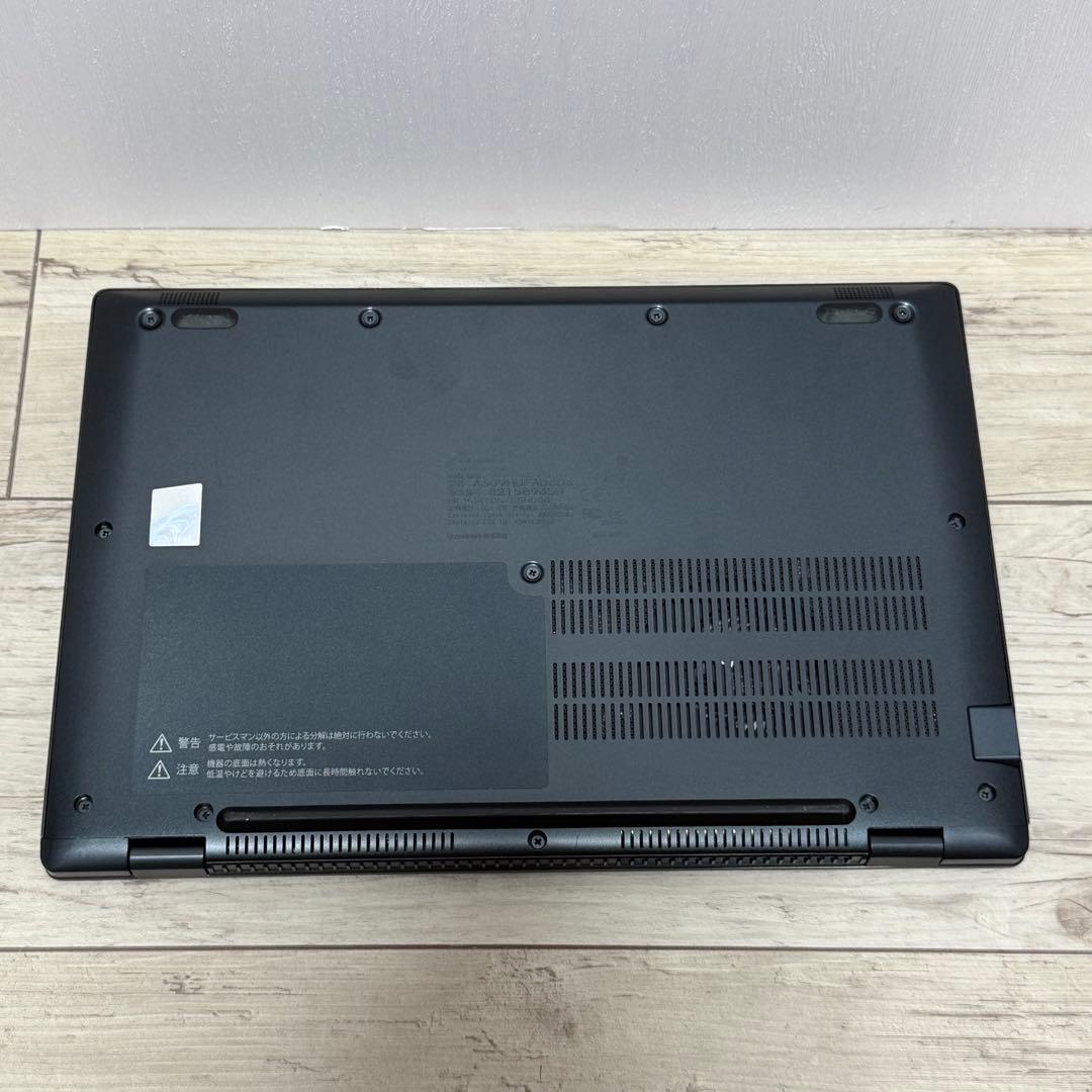 su. 東芝 dynabook G83/HU 第11世代i5 SSD