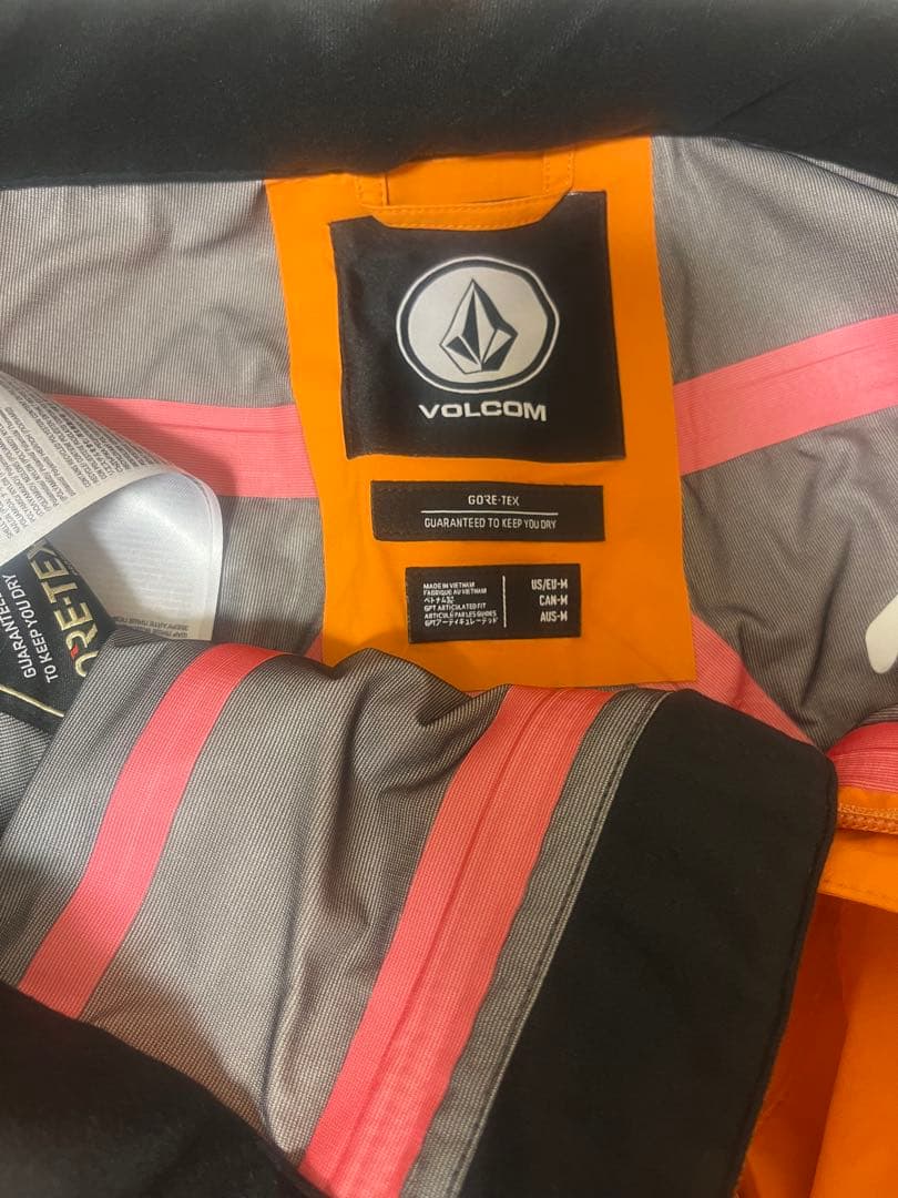 美品Volcom gore-Tex ウェア　パンツ　Mサイズ