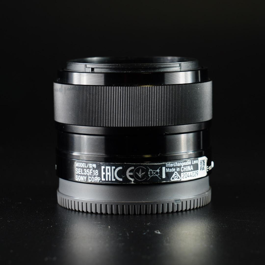 【美品】動作◎ SONY E 35mm F1.8 OSS 神レンズ 029