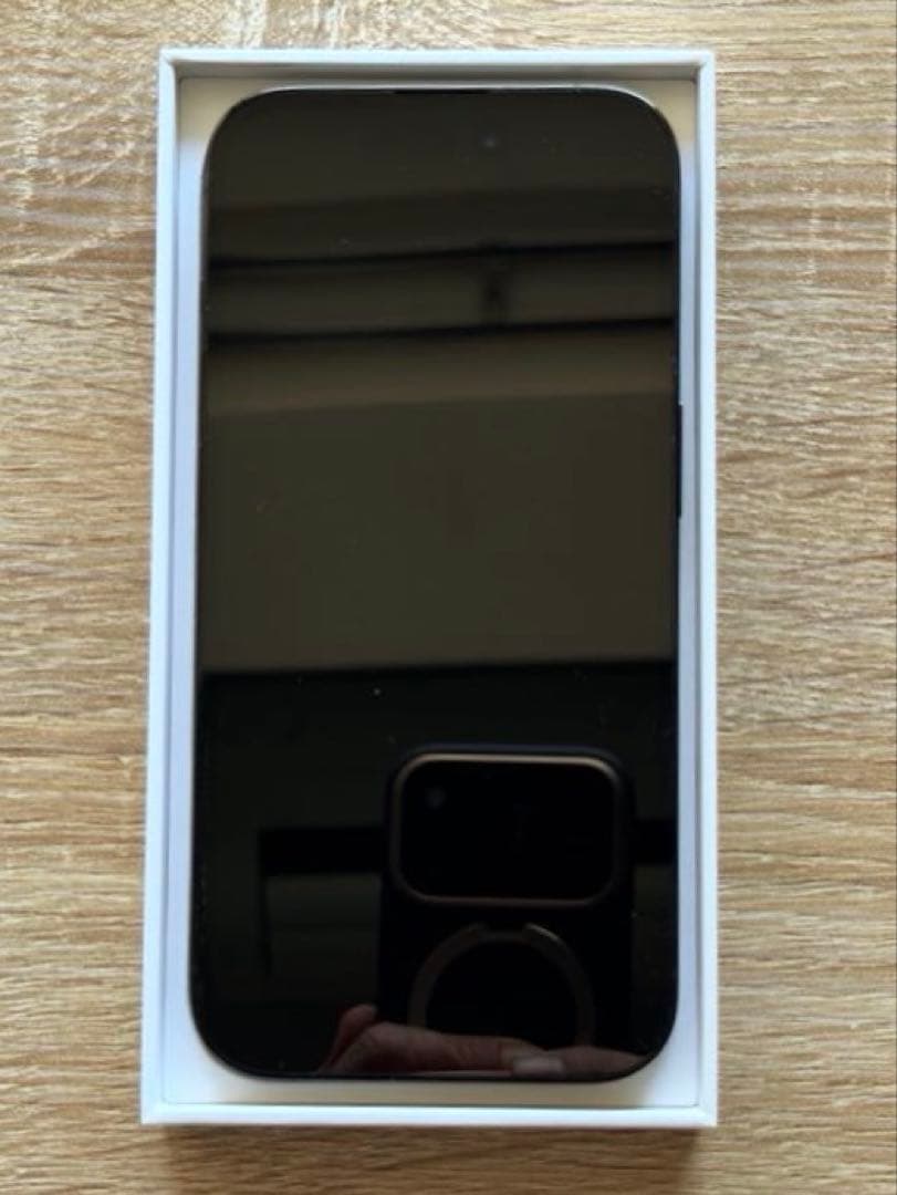 Apple iPhone 14 Pro スペースブラック512GB 背面割れ