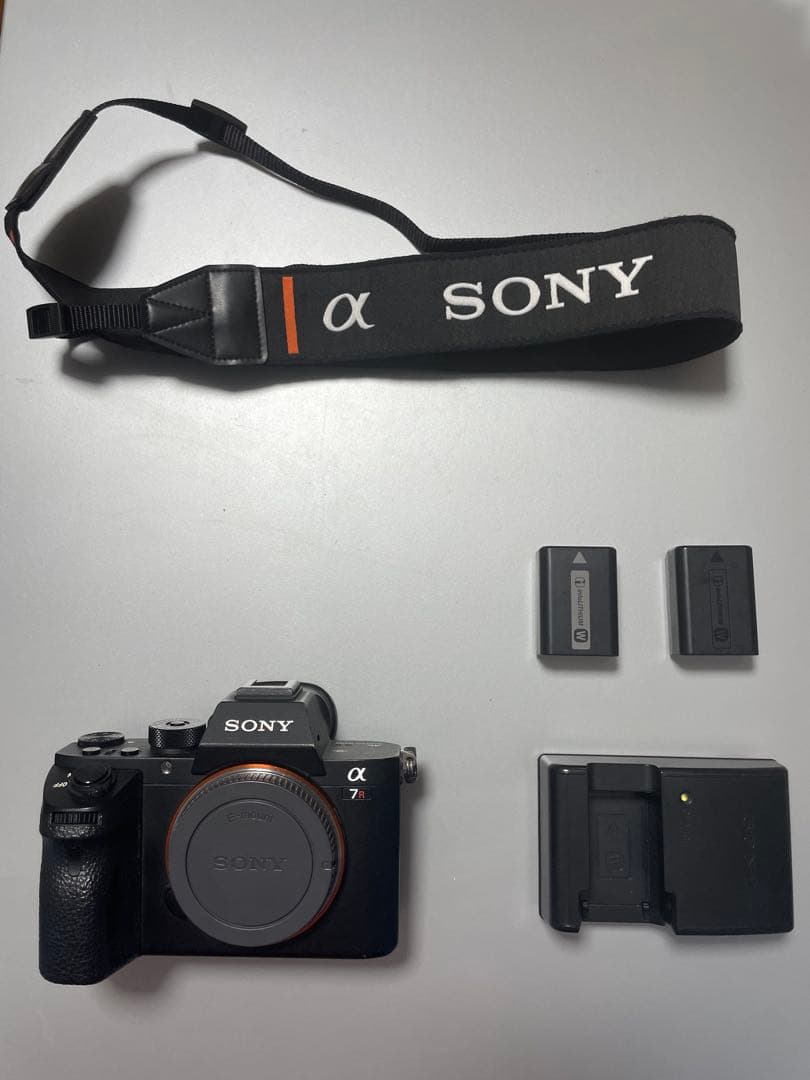 SONY α7ＲⅡ ミラーレスカメラ 本体　ブラック