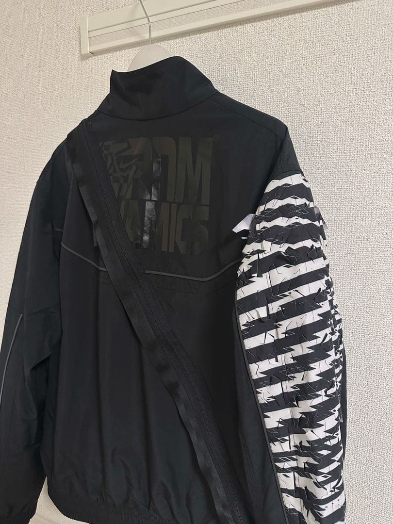 希少　美品　NIKE ACRONYM ウーブンジャケット　本店限定カラー　S