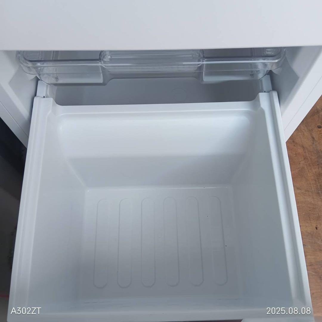 A078★2023年製★シャープ　冷蔵庫　右、左開き　マットホワイト　一人暮らし