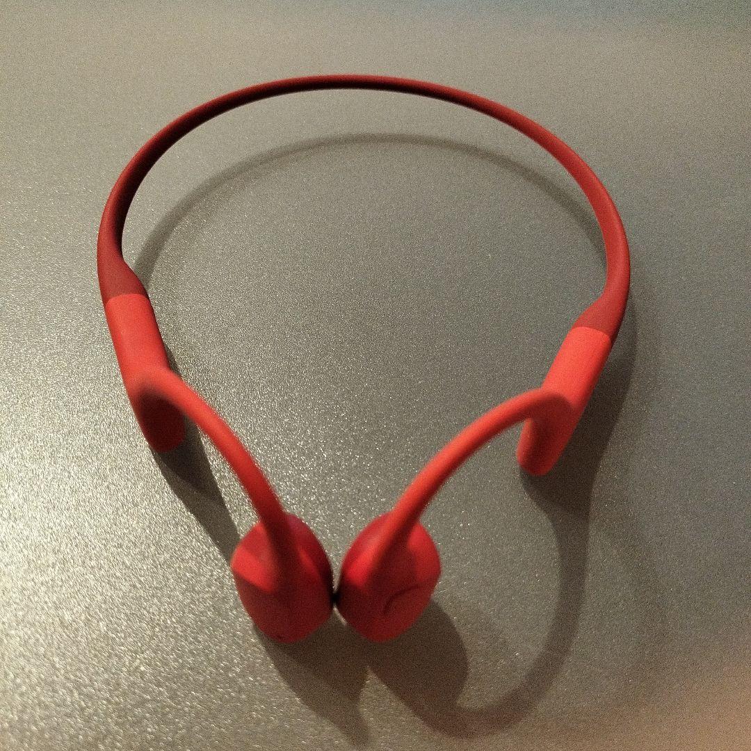 SHOKZ OPENRUN 骨伝導イヤホン レッド　使用時間30分　使用1回美品