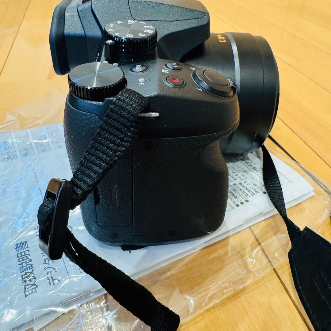 LUMIX DMC-FZ300 デジタルカメラ 本体