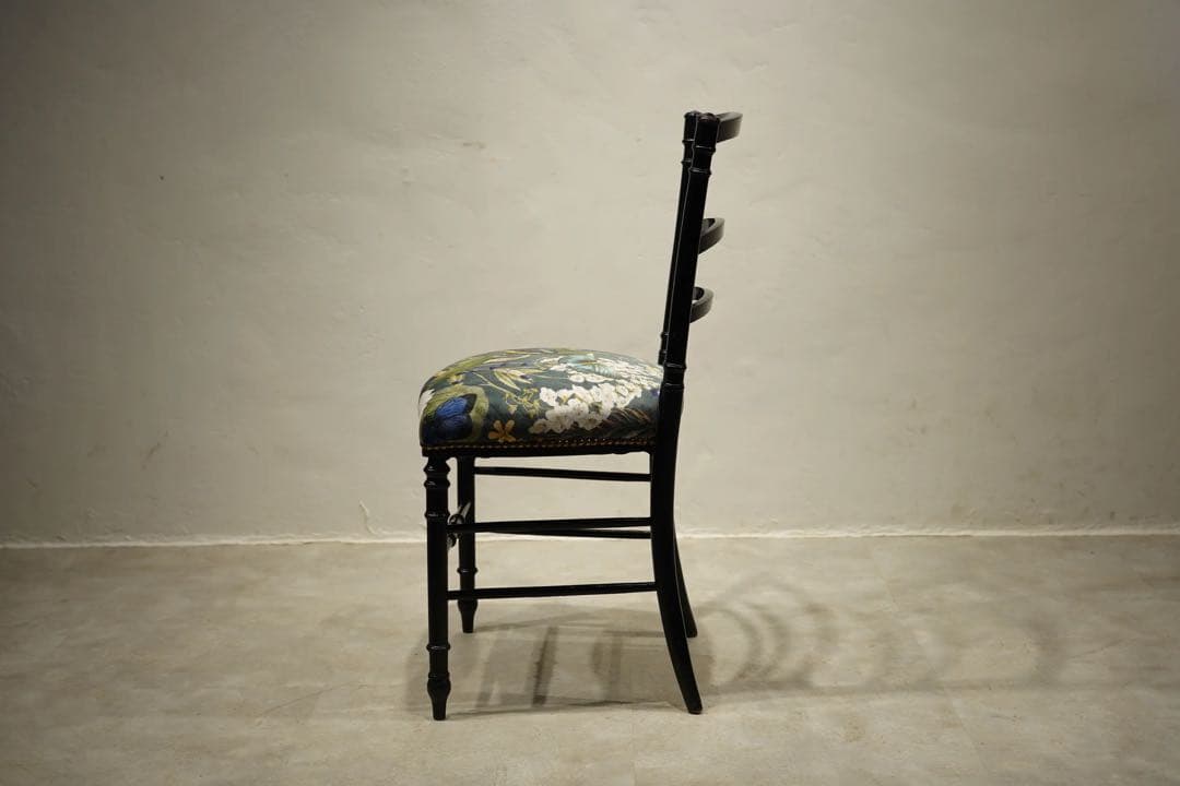 ナポレオンチェア　サロンチェア　椅子　シノワズリ　フランス　アンティーク　孔雀