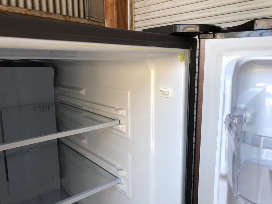 SHARP　冷蔵庫　SJ-PD27C-T　2017年製