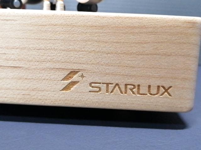 スターラックス航空 木製オルゴール Music Box 音楽と共にバスが走行