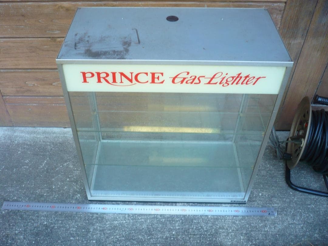 PRINCE ガラスケース 4段棚付き　年代物ですっ！