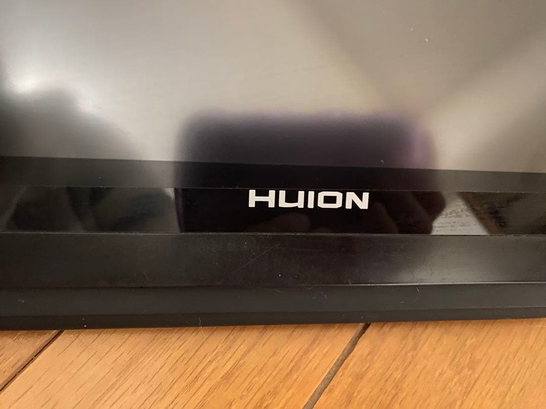 HUION　GT-191　19.5インチ　HD液晶タブレット