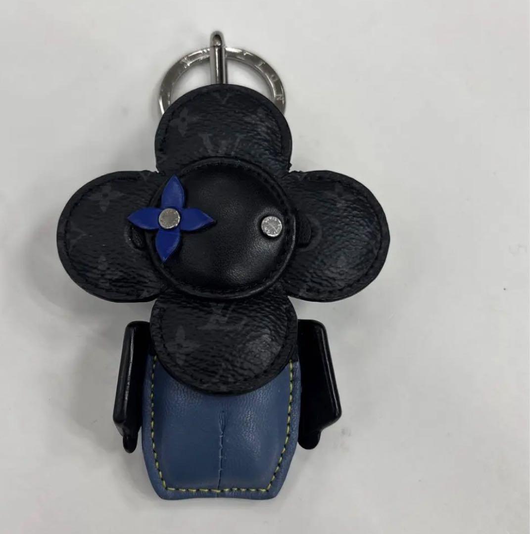 ルイヴィトン フラワー キーホルダー