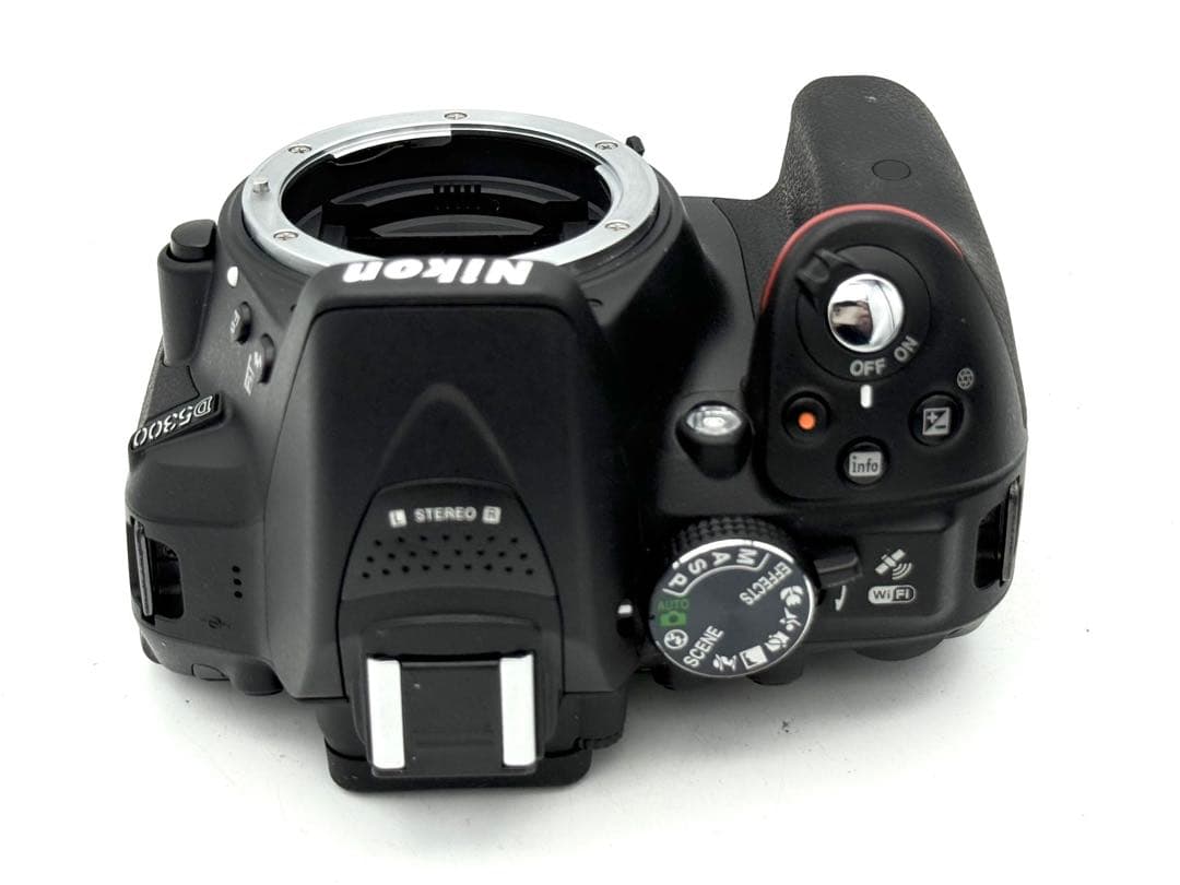 【ショット数1052】Nikon D5300 ダブルズームキット　完動品