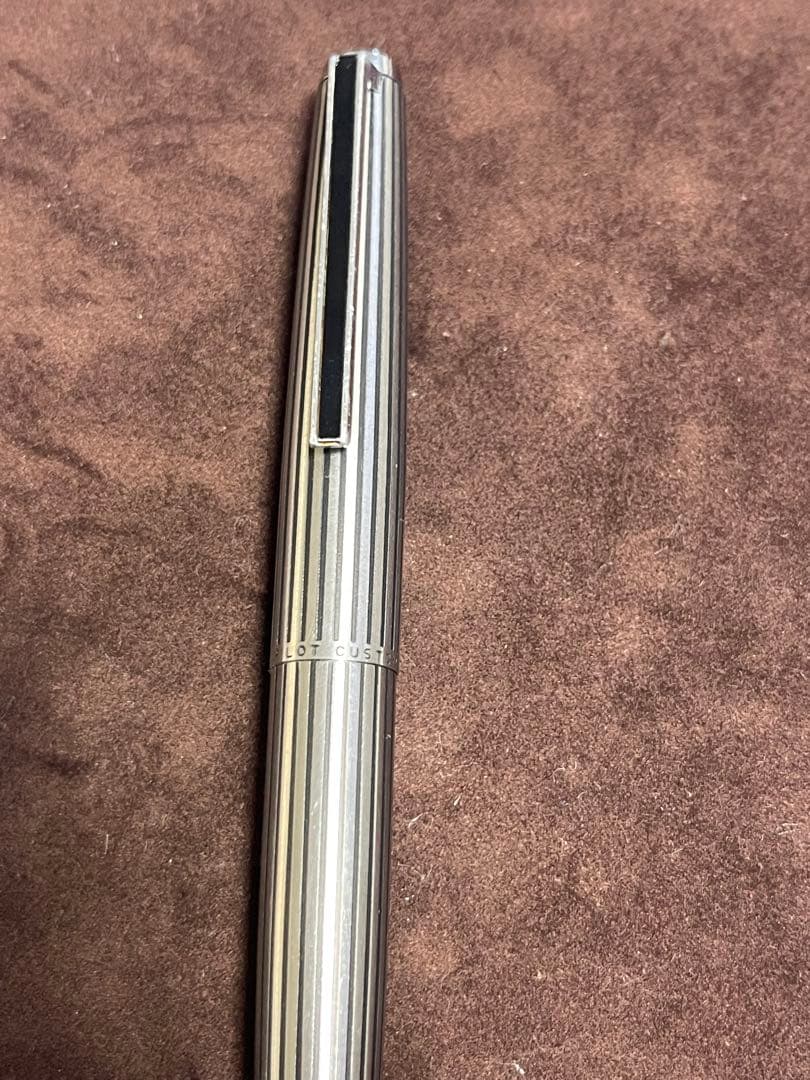 PILOT パイロット　 万年筆　CUSTOM 18k-750 size M