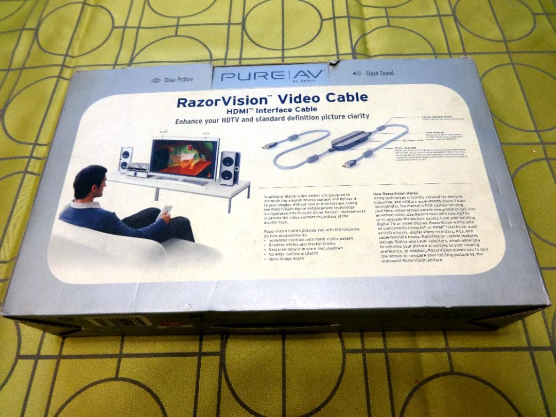 “PureAV”の映像補正機能搭載HDMIケーブル・アダプタ by Belkin