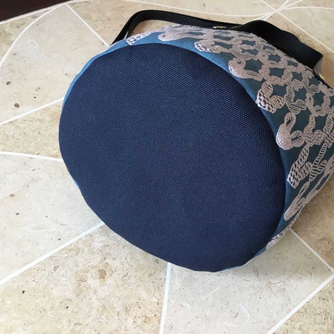 ミナペルホネンpomppiaブルー　丸底ショルダーバッグハンドメイド