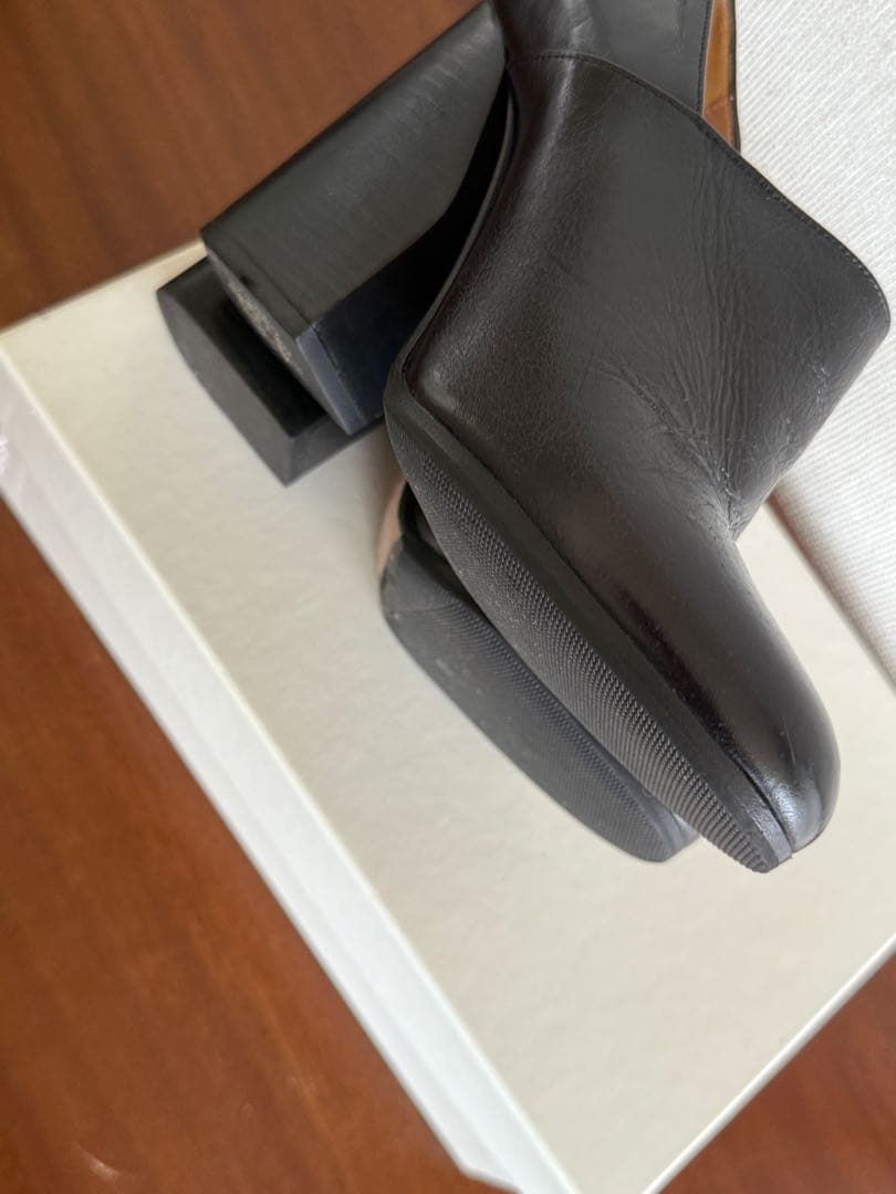 マルジェラ 37 ブーティ 黒 ブラック