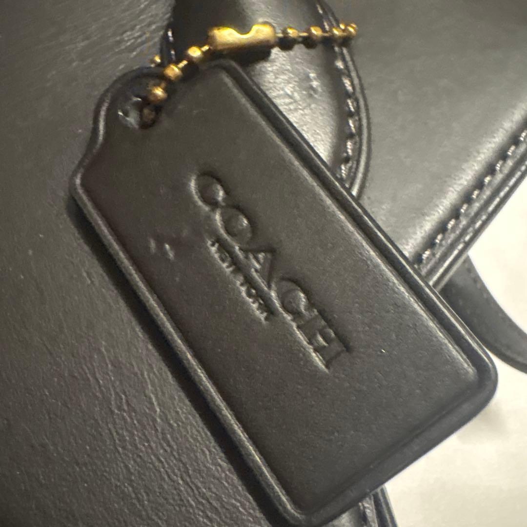 【完売品】COACH 黒 星型 ショルダーバッグ