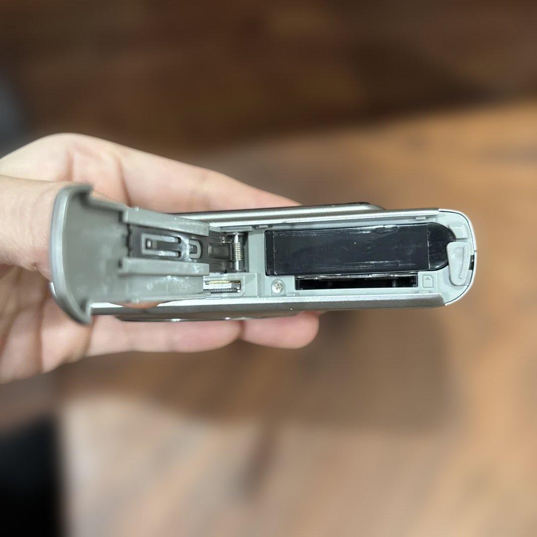 CASIO EXILIM EX-Z1200 コンパクトデジタルカメラ