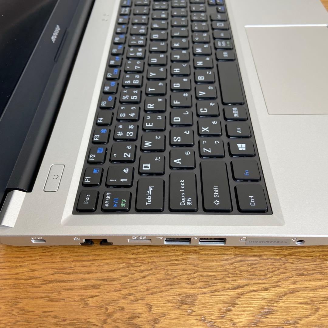 マウスノートパソコン B5-i5 メモリ16GB / SDD256GB