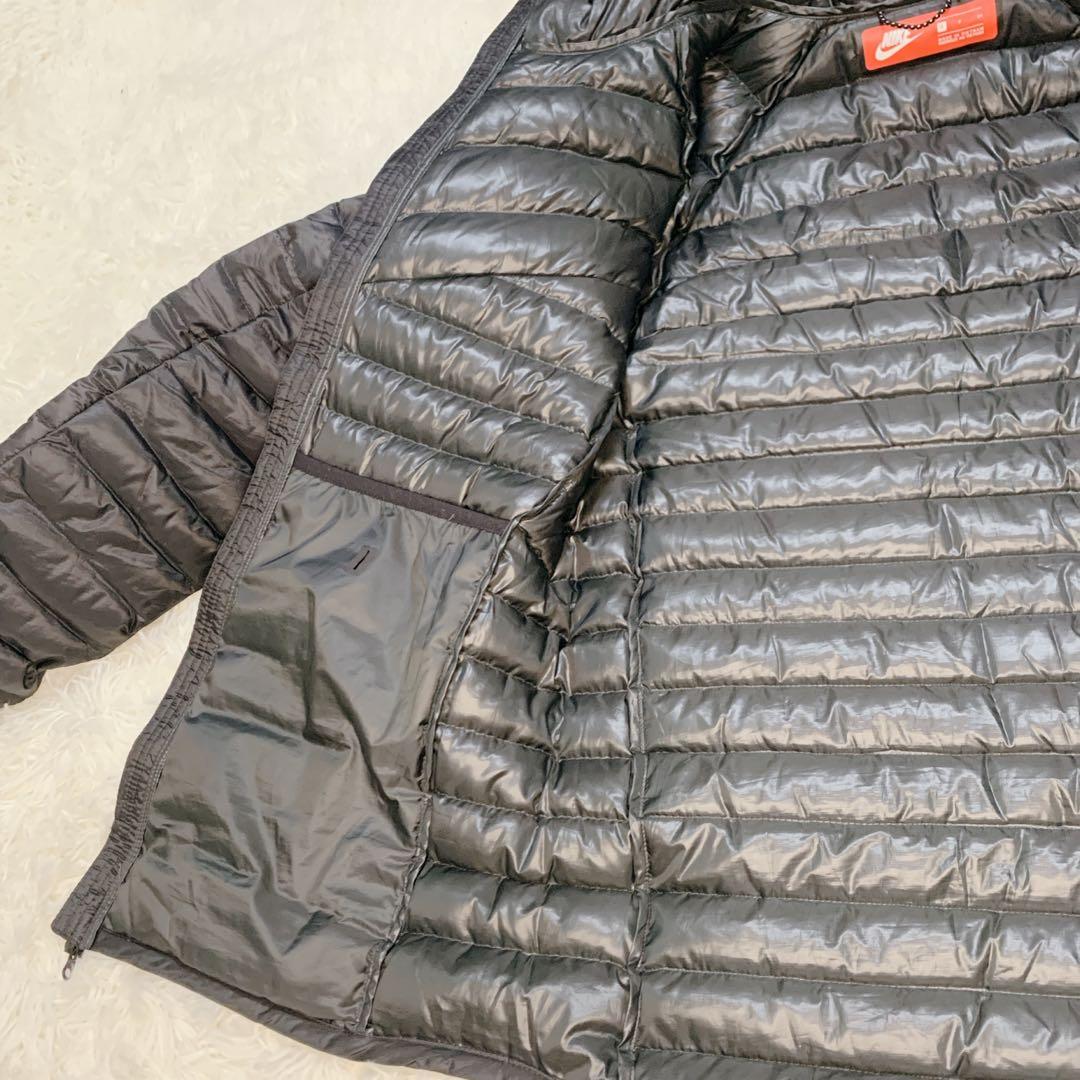 熱い時には赤い絨毯✨ナイキ NIKE パリサンジェルマン ライトダウン