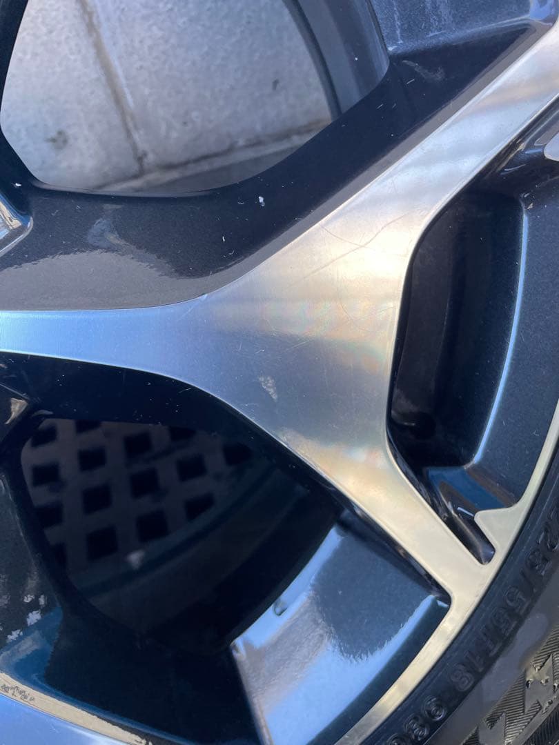 フォレスター純正18インチスタッドレスタイヤホイール4本セット225/55R18