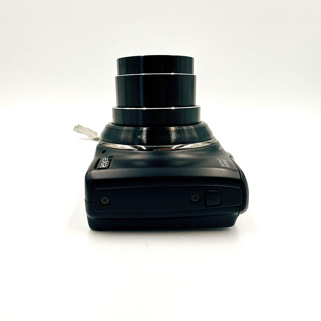 FUJIFILM FINEPIX F820EXR デジカメ ブラック