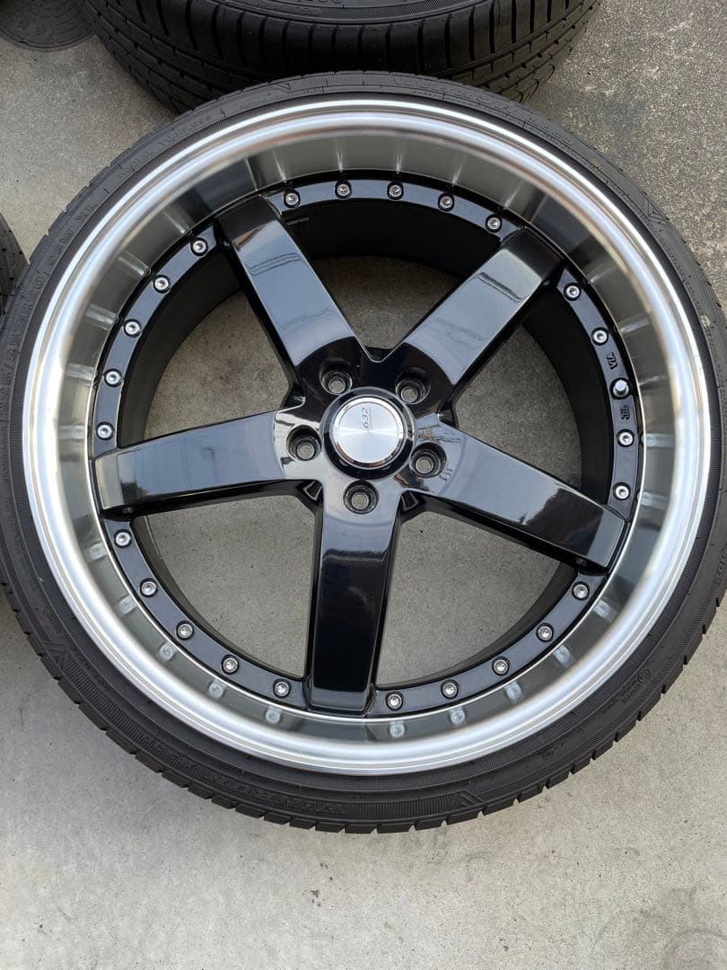 ロクサーニ　グラスターファイブ20インチ、使用距離200キロ未満‼️