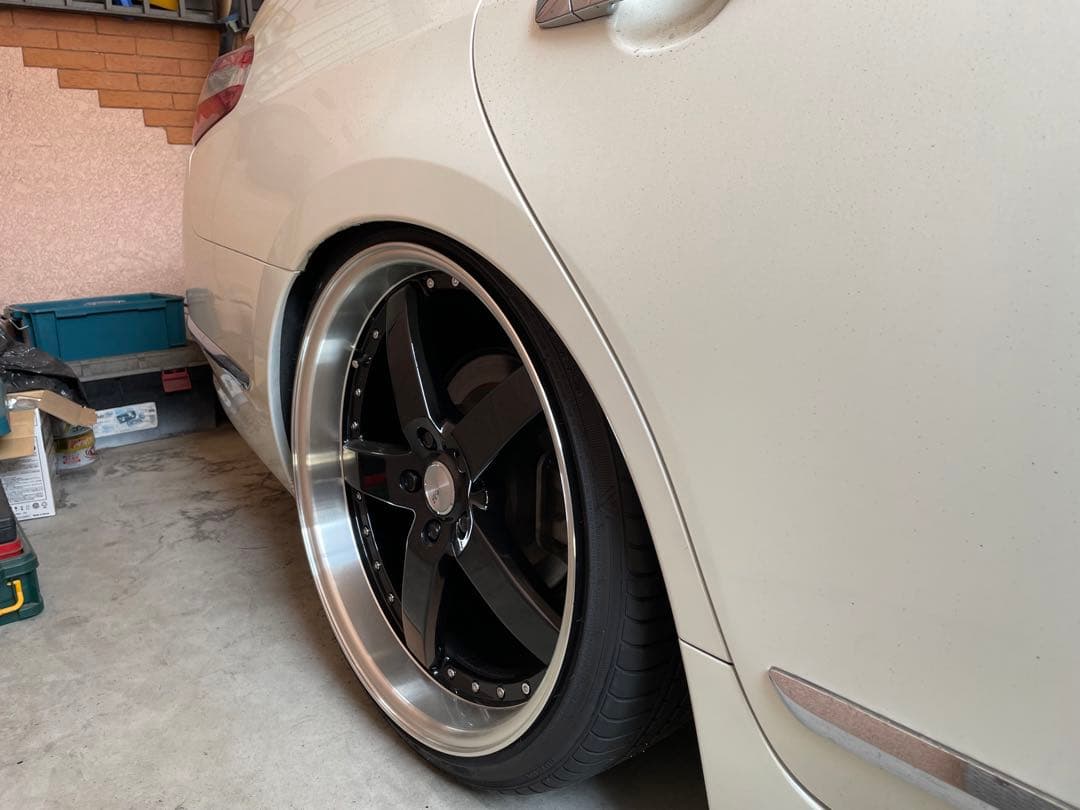 ロクサーニ　グラスターファイブ20インチ、使用距離200キロ未満‼️