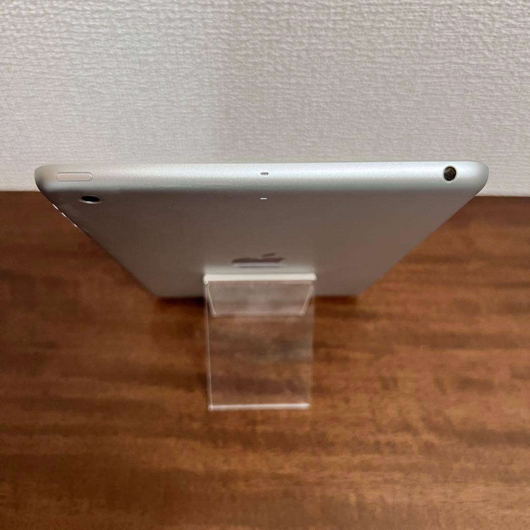 【美品】Apple iPad mini2 Wi-Fiモデル 64GB シルバー