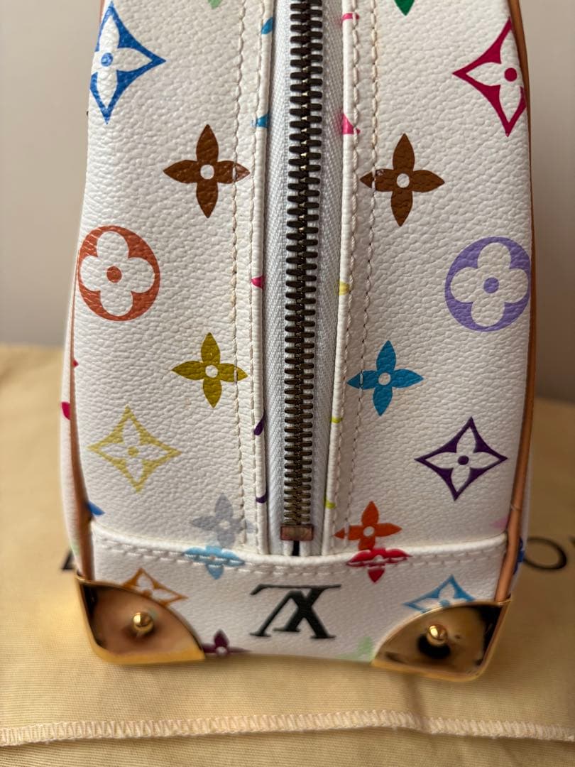 ルイ•ヴィトン　トゥルーヴィルモノグラムマルチカラーハンドバッグ