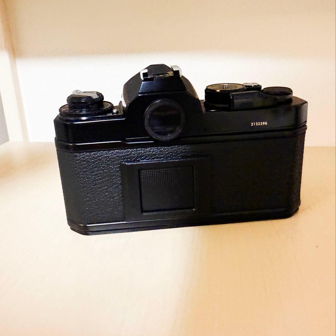 Nikon FE2 ボディ / NIKKOR 50mmf1.4レンズ付