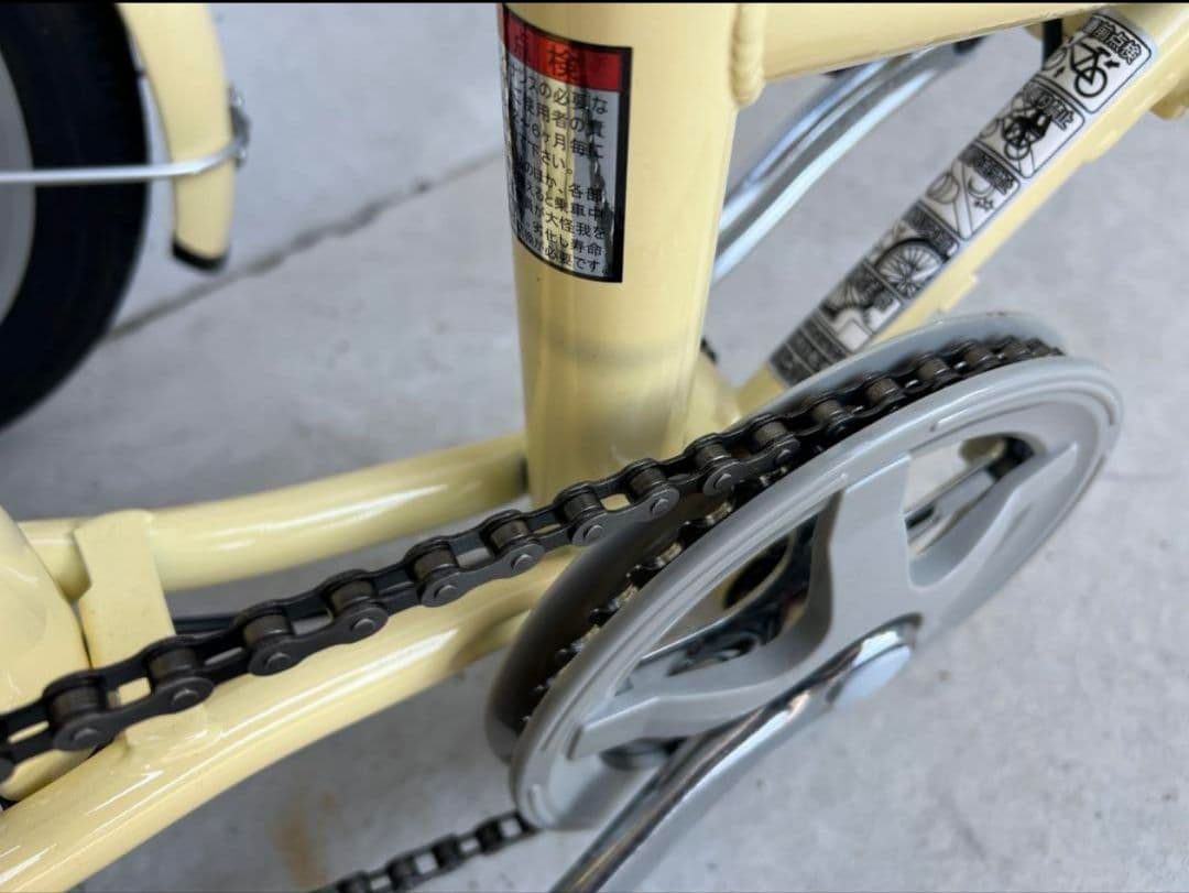 【新古品】折りたたみ自転車 クリーム色 ブラウンサドル