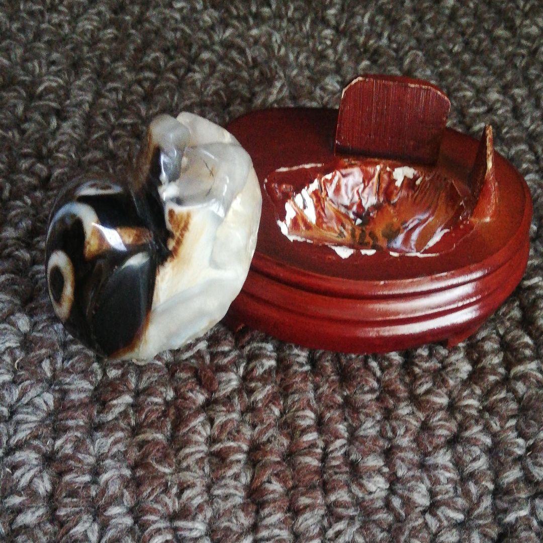 チベット仏教大きめ天然メノウ専用台座付き