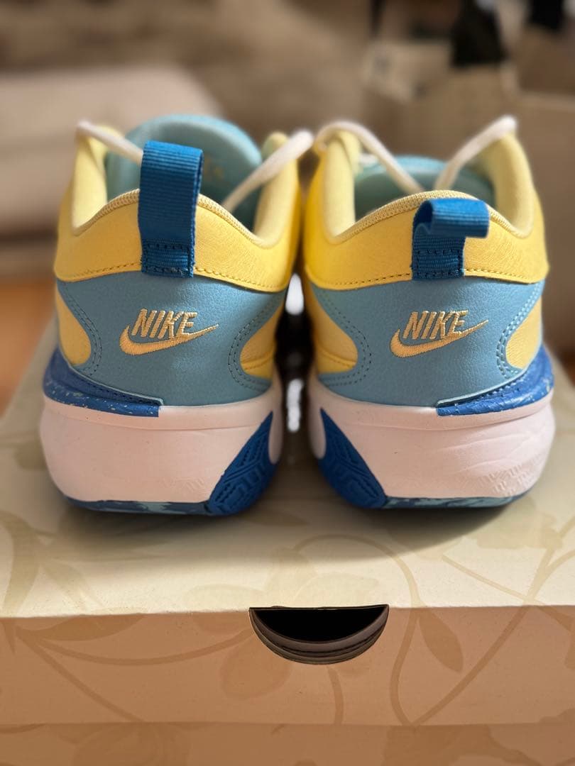 Nike バスケットボールシューズ イエロー/ブルー