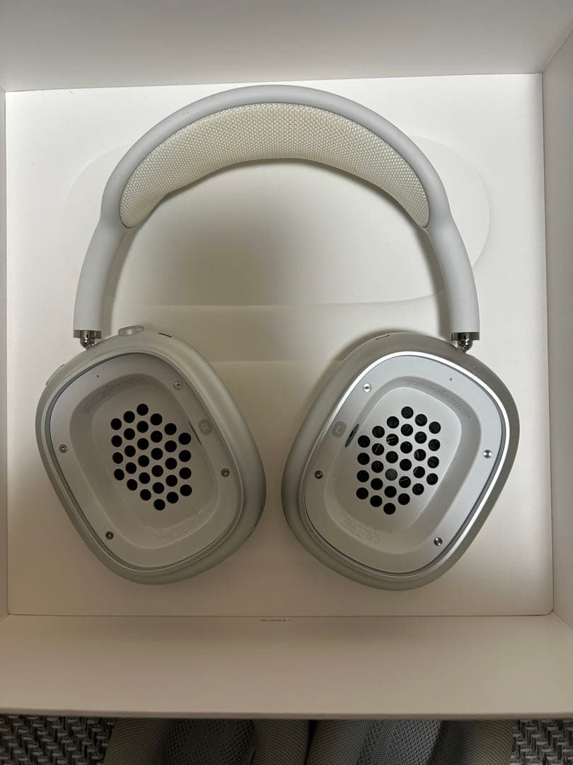 AirpodsProMax シルバー