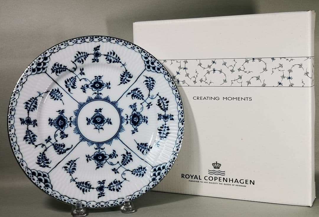 RC ヘリテイジコレクション アーカイブ ハーフレース プレート　元箱付き