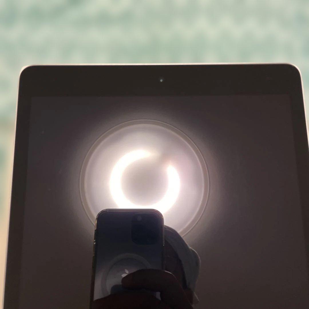 Apple iPad シルバー 本体 MK2L3J/A 64GB 第9世代