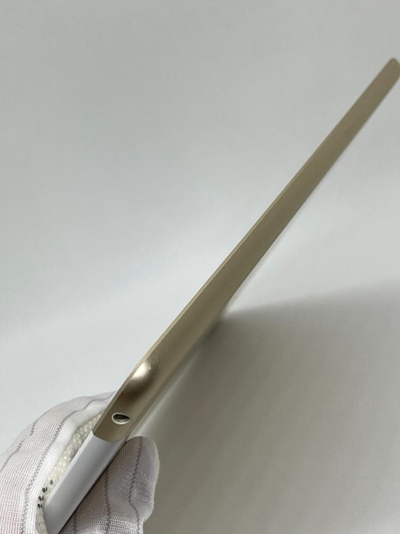 SIMフリー iPad 第5世代 128GB ゴールド