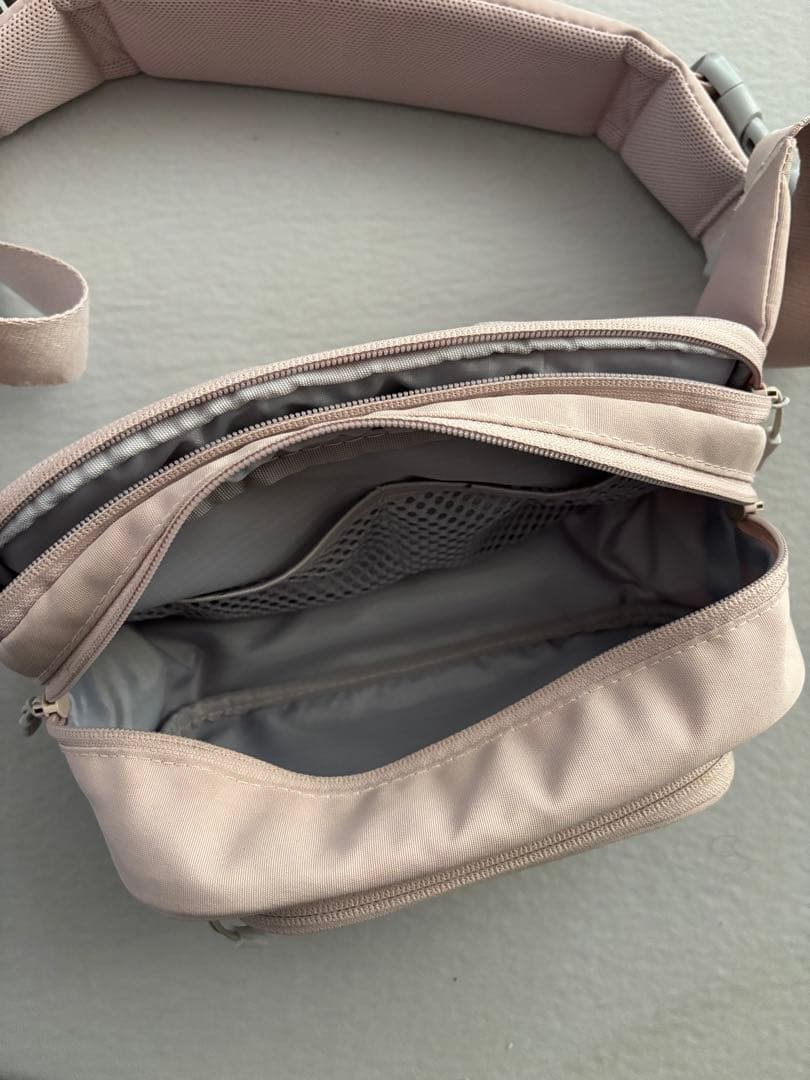 POMULU ポムルヒップシート ブラッサムピンク　抱っこ紐　ベビー用品