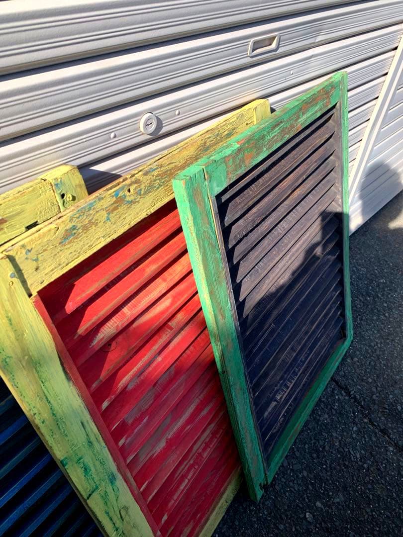 アンティークウッドボレー(鎧戸)