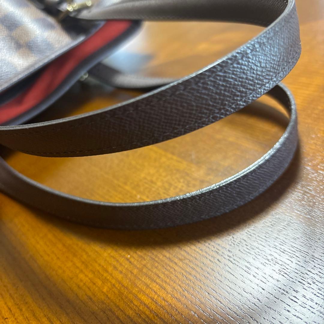 ルイヴィトン　マレ　ダミエ柄ブラウンレザーハンドバッグ