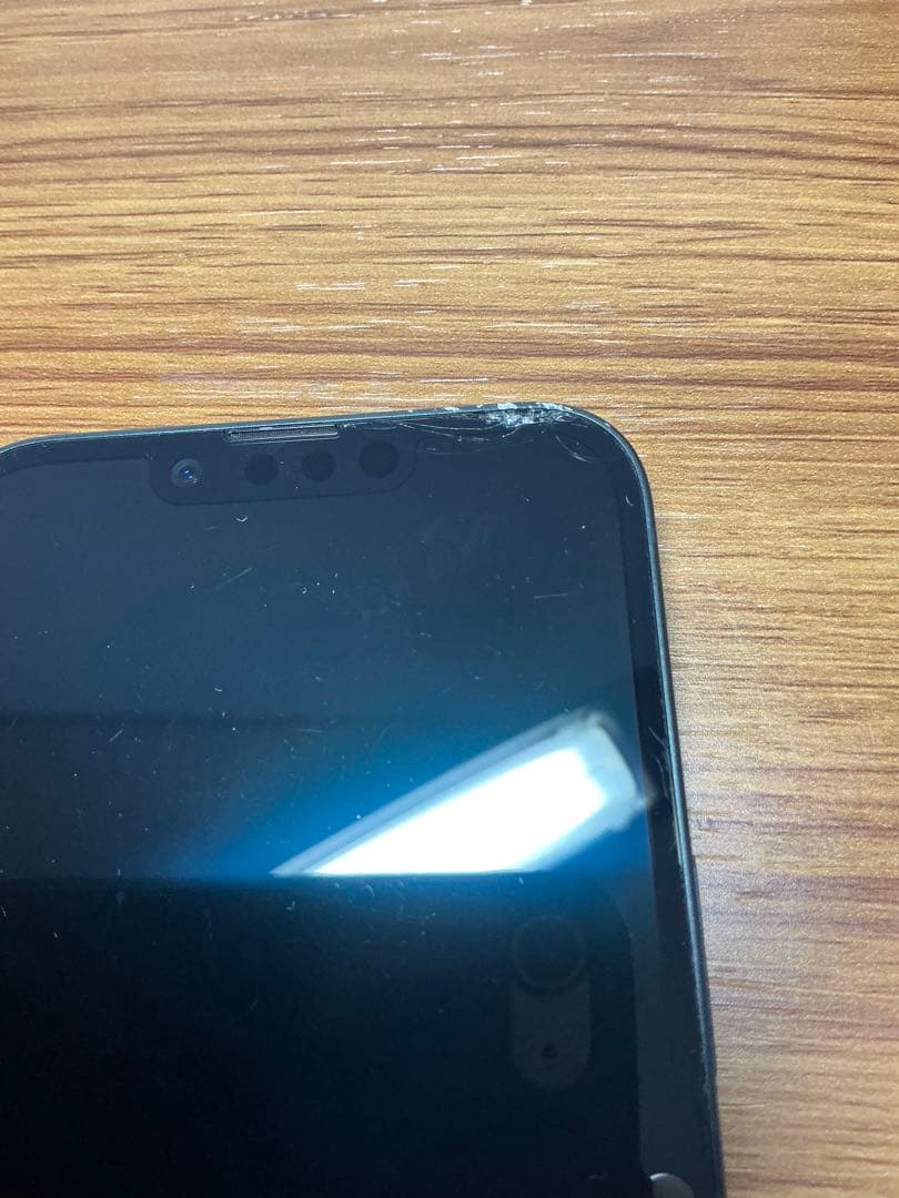 スマートフォン本体 Apple iPhone16e