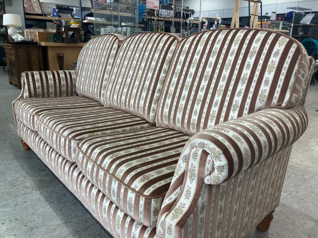 アンティーク 3人掛けソファ