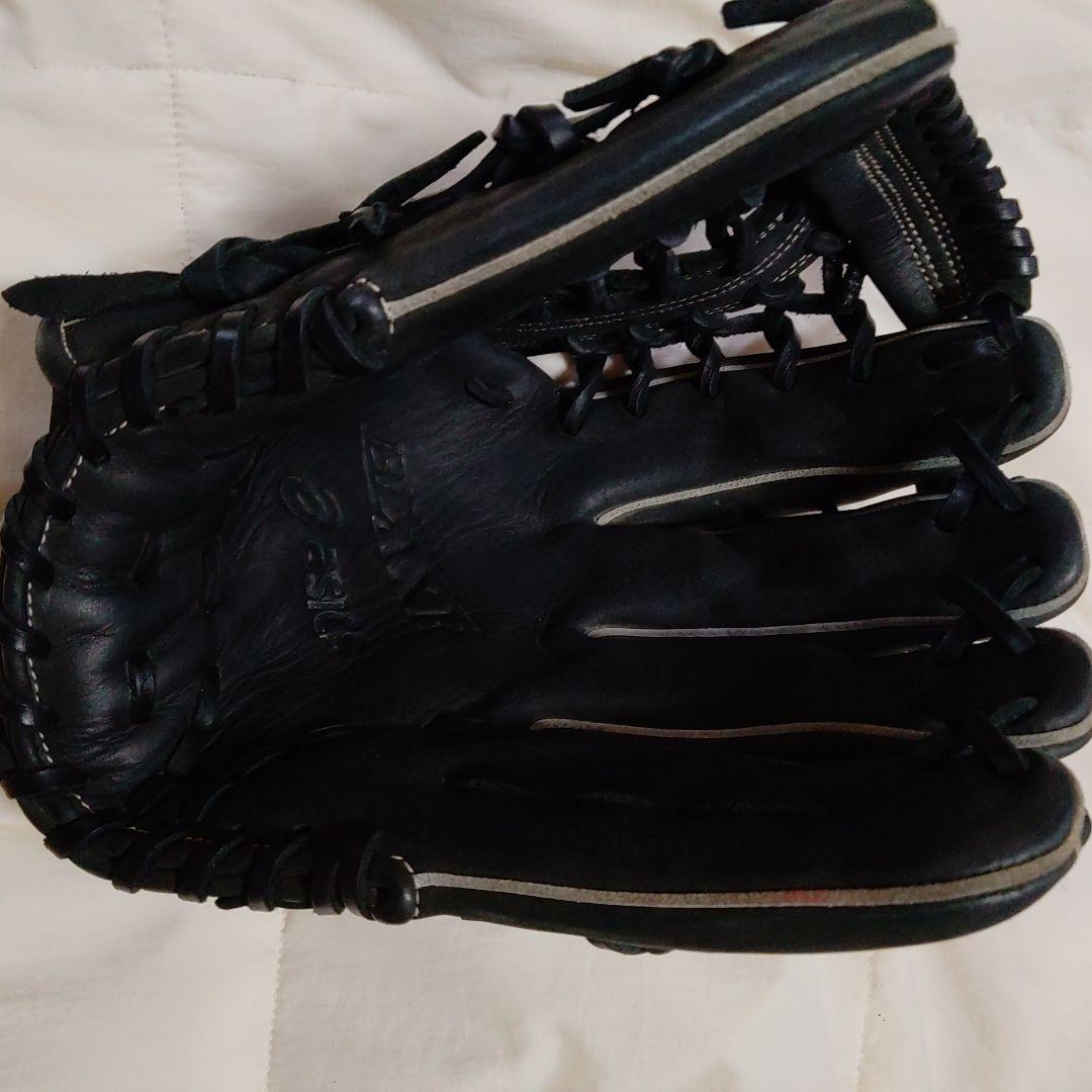 ASICS．．．アシィクス...BＬAXE