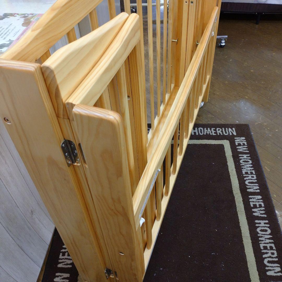 コンビ ベビーベッド 折りたたみ