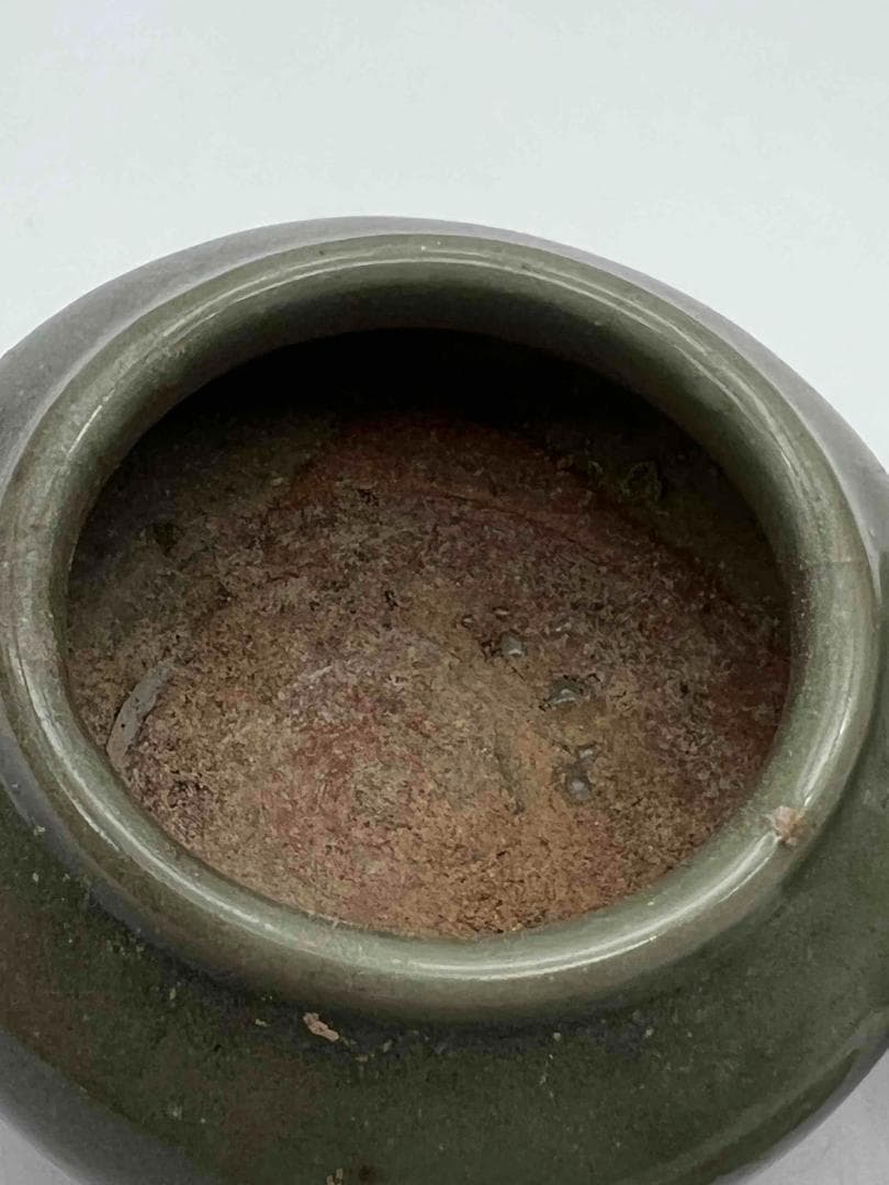 宋から元時代 青磁 龍泉窯刻花文壺　蓋付き　一対　茶入　茶道具(A-83)